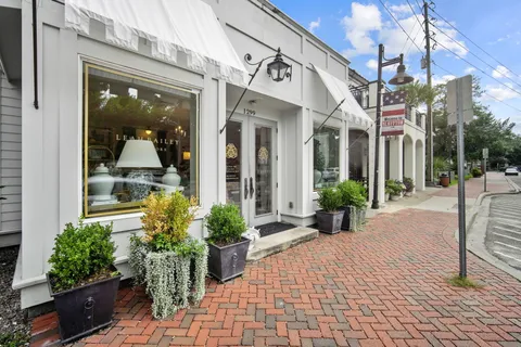 $1,435,000 | 1299 May River Road, Bluffton, SC 29910