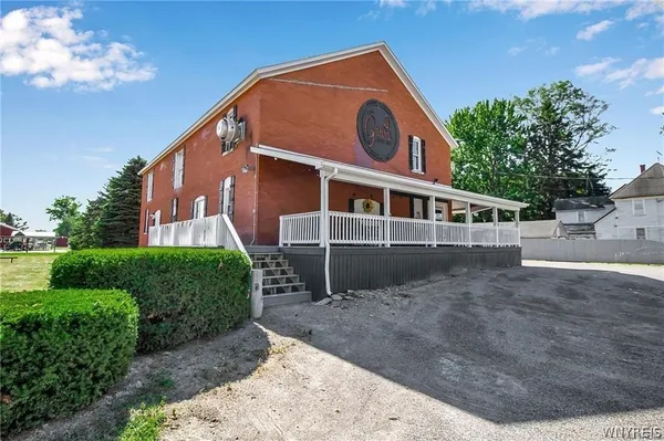 $325,000 | 1693 Quaker Road, Somerset, NY 14012