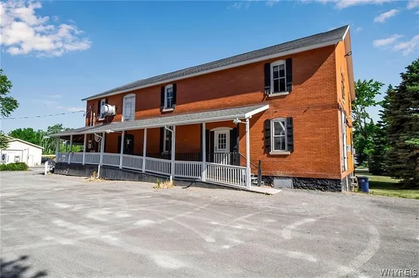 $325,000 | 1693 Quaker Road, Somerset, NY 14012