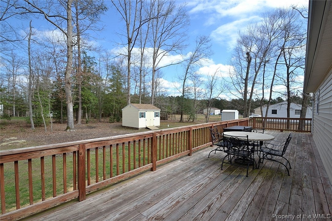 6071 Golden Wheel Road Providence Forge, VA 23140 - Photo 23 of 28 Gallery Image 23