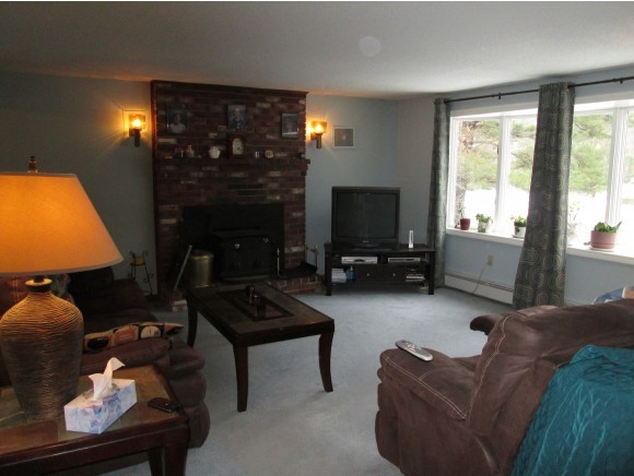 5 Blair Road Merrimack, NH 03054 - Photo 3 of 34 Gallery Image 3