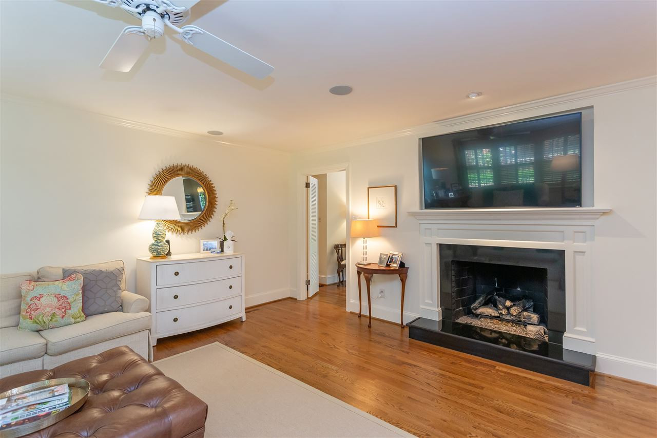 2504 Oxford Road Raleigh, NC 27608 - Photo 15 of 30 Photo 15