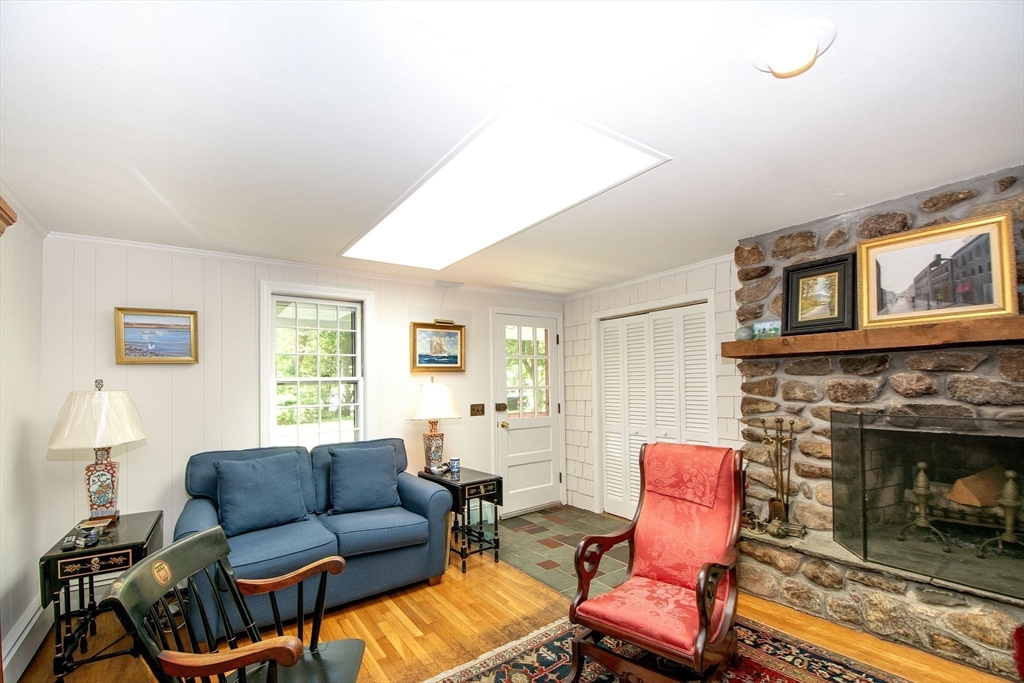 4 Old Forge Road Scituate, MA 02066 - Photo 5 of 24