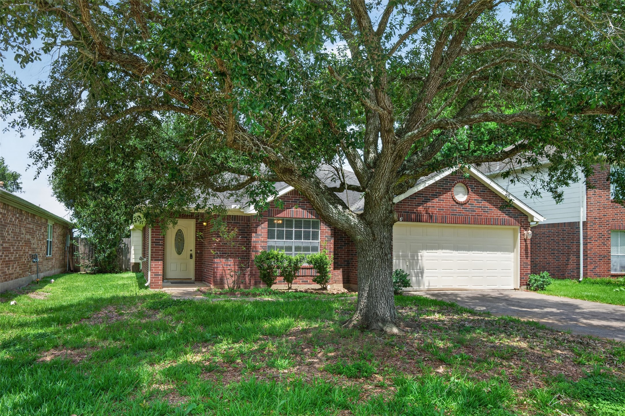 1208 Cambay Drive Rosenberg, TX 77471 - Photo 6 of 30
