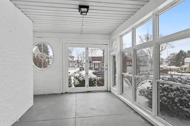 $405,000 | 9 Van Dyke Avenue, Amsterdam, NY 12010