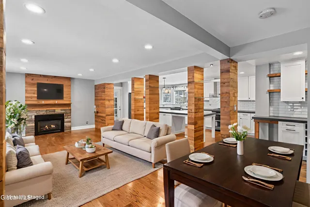 $405,000 | 9 Van Dyke Avenue, Amsterdam, NY 12010