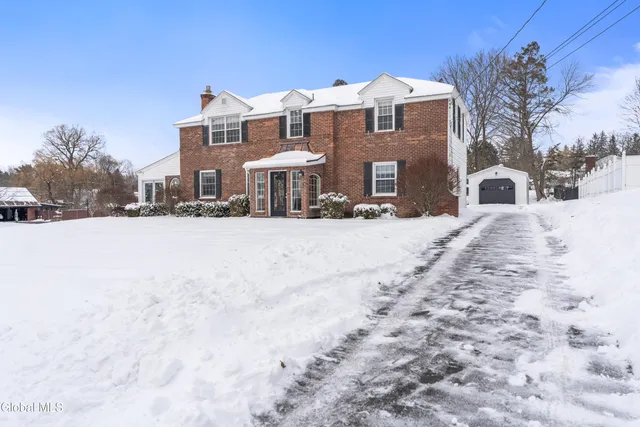 $405,000 | 9 Van Dyke Avenue, Amsterdam, NY 12010