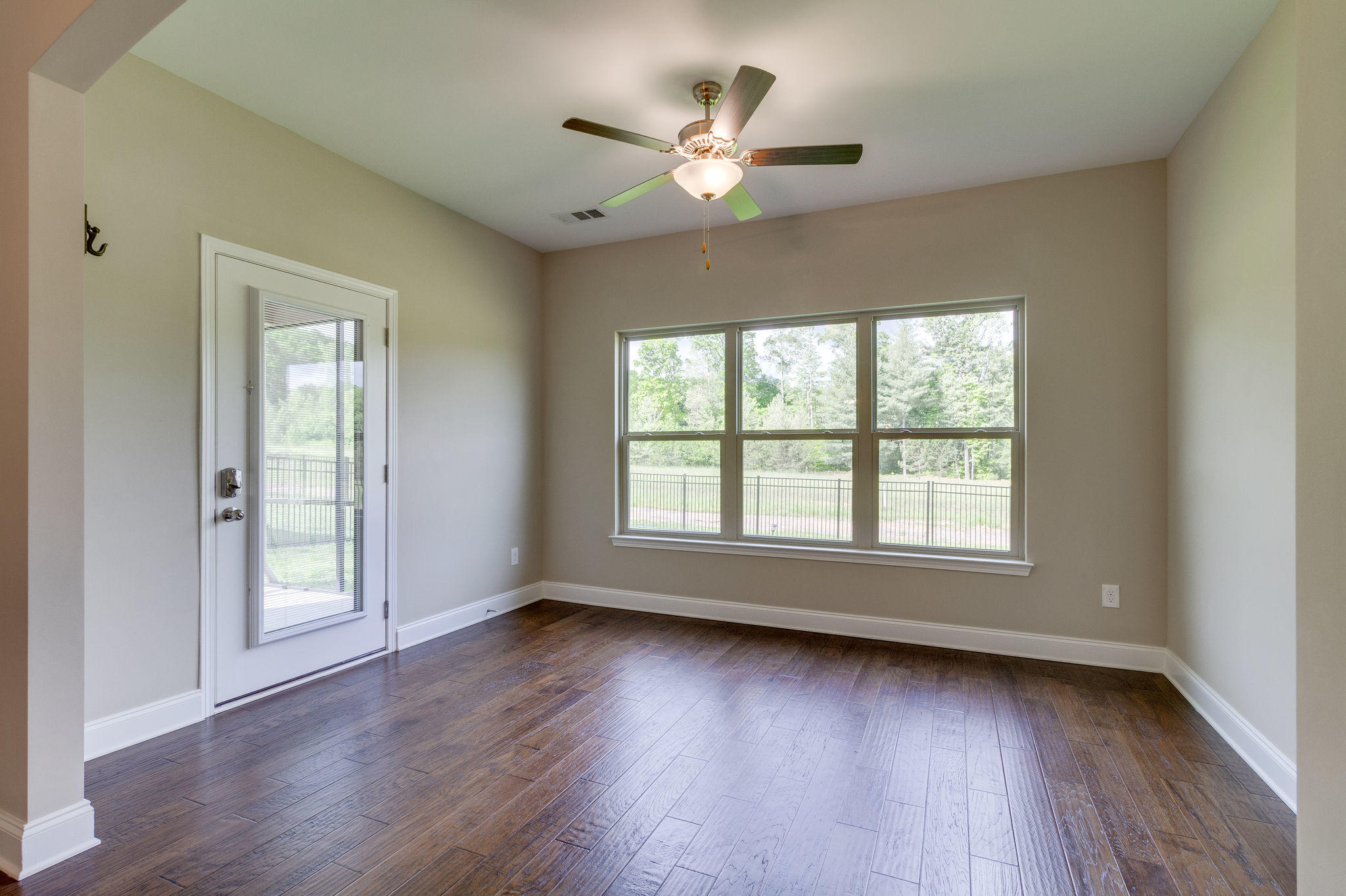 108 Szilard Street Oak Ridge, TN 37830 - Photo 17 of 27 71B4E2B3-36AA-4C28-A495-172CDF18E975