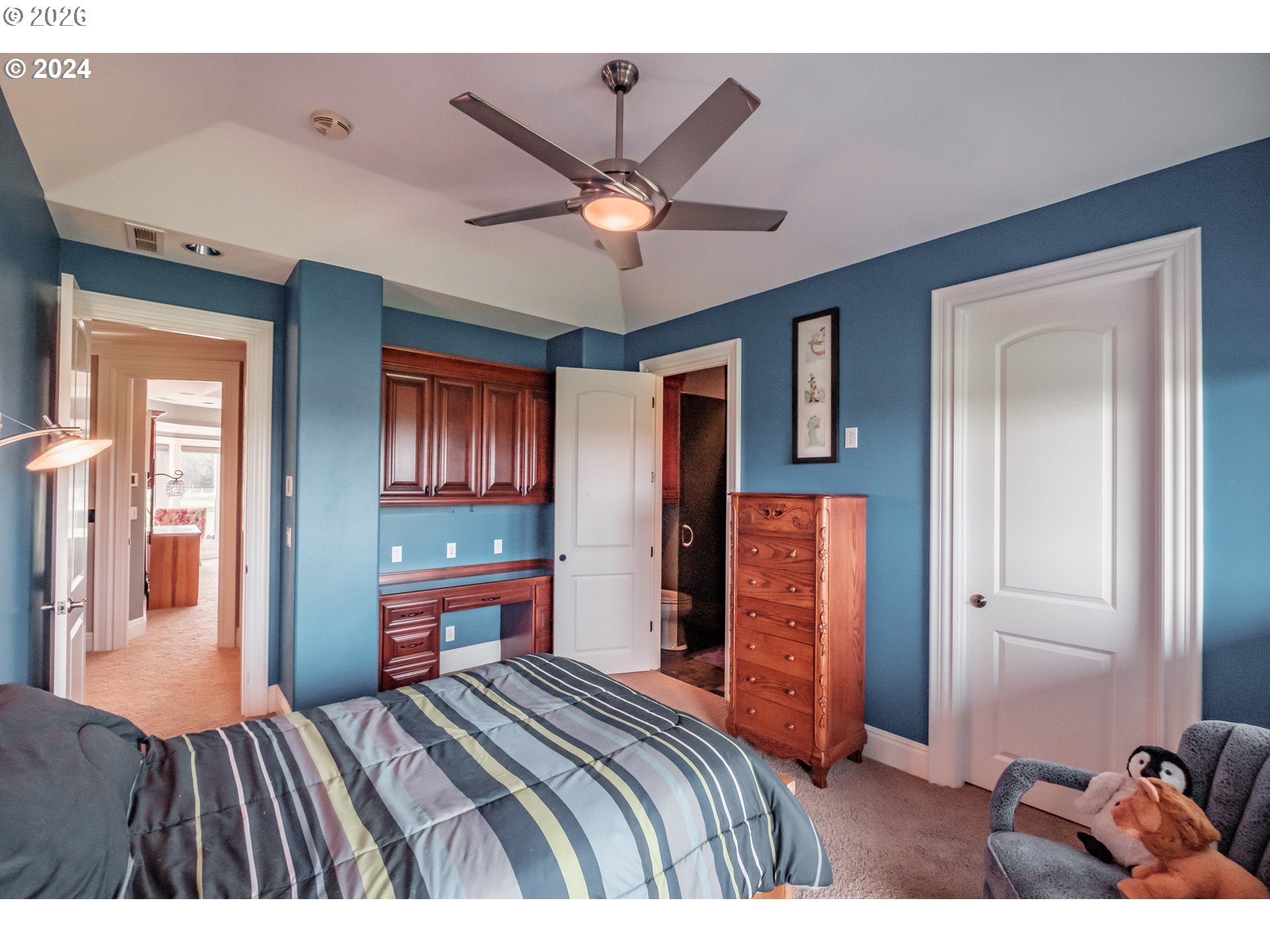 2554 Cole Road South Salem, OR 97306 - Photo 35 of 35 a bedroom with bed and ceiling fan