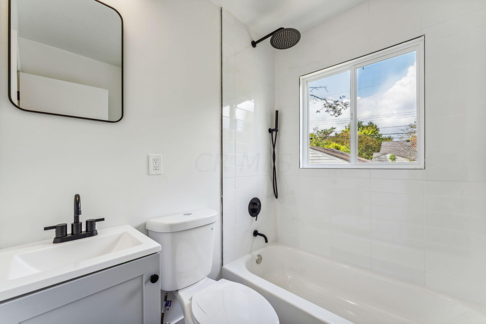 3031 Karl Road Columbus, OH 43224 - Photo 12 of 20 UNWIND in this fabulous hallway bath/spa area!