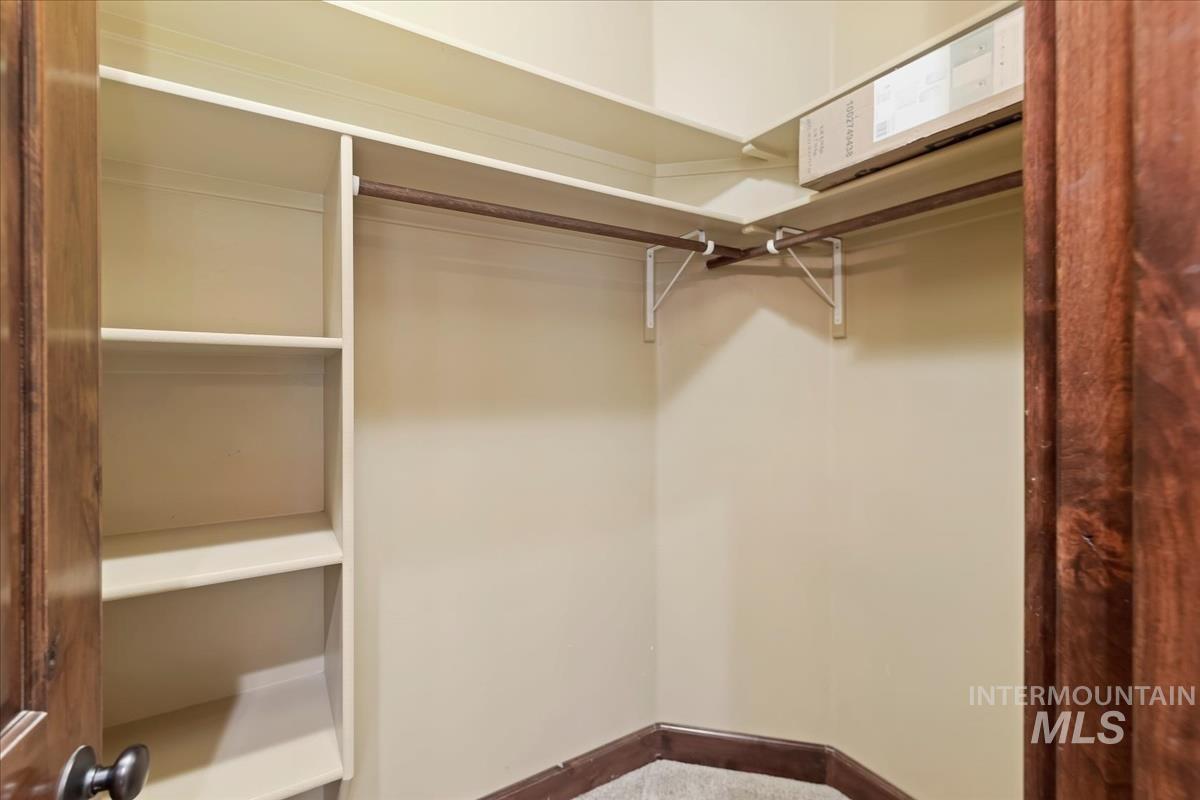 2543 West Divide Creek Street Meridian, ID 83646 - Photo 27 of 49 View of spacious closet