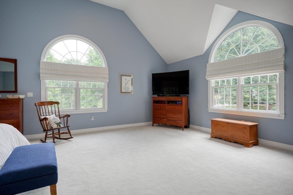 74 Taylor Road Marlborough, MA 01752 - Photo 21 of 38 Gallery Image 21