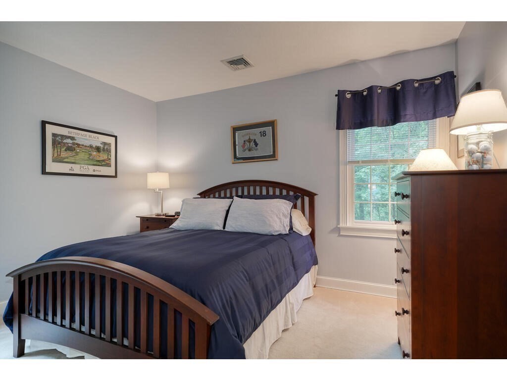 74 Taylor Road Marlborough, MA 01752 - Photo 25 of 38 Gallery Image 25