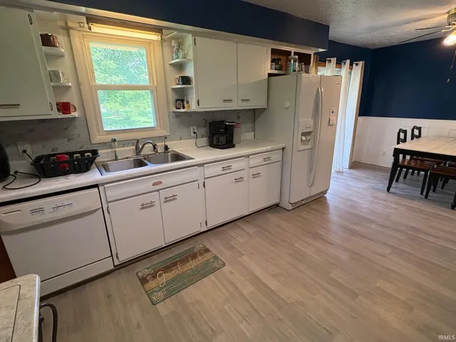 $259,900 | 2300 North Country Club Road, Muncie, IN 47303