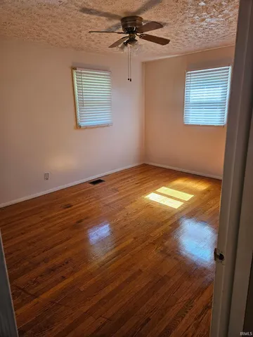 $259,900 | 2300 North Country Club Road, Muncie, IN 47303