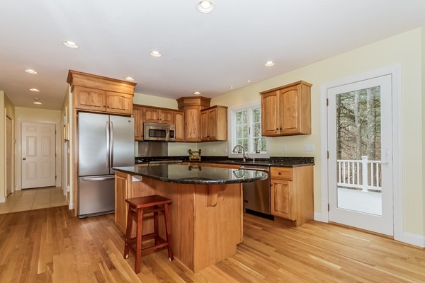 36 Hidden Valley Road Groton, MA 01450 - Photo 8 of 30 Gallery Image 8