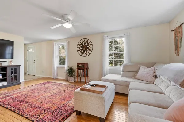 $460,000 | 19 Fieldstone Drive, Gardner, MA 01440
