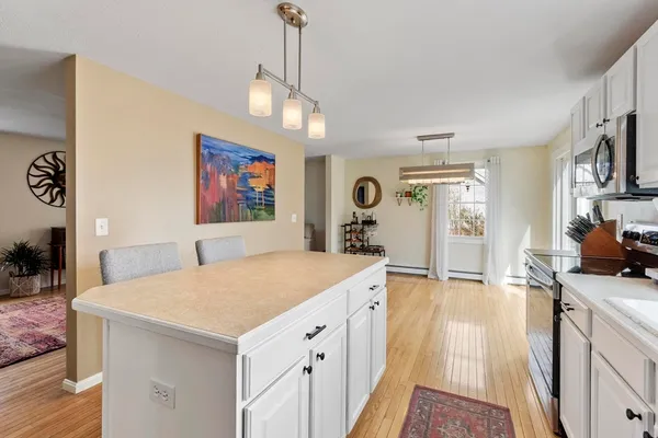 $460,000 | 19 Fieldstone Drive, Gardner, MA 01440