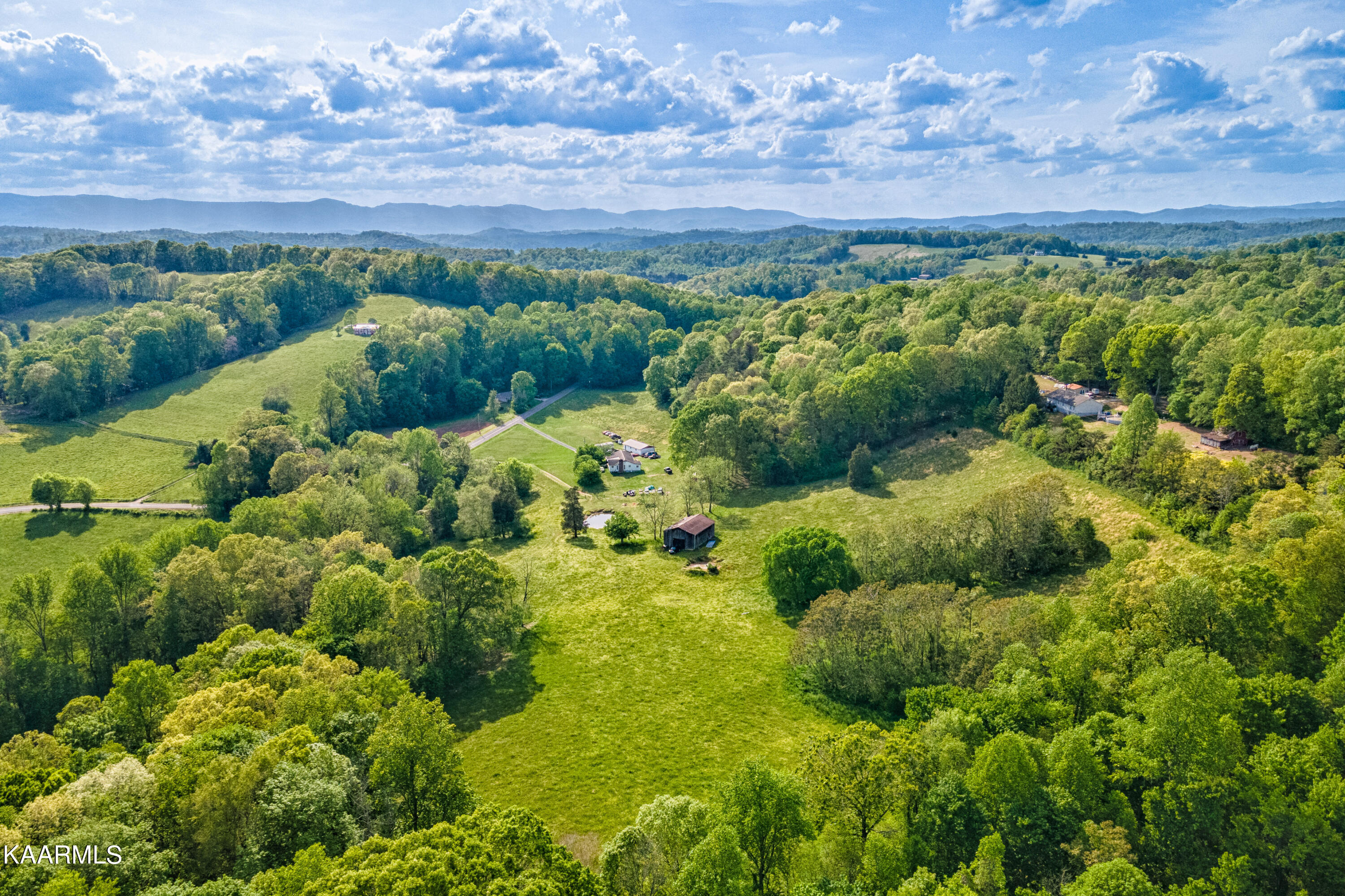Murrayville Road La Follette, TN 37766 - Photo 6 of 20 2097 MURRAYVILLE RD-7