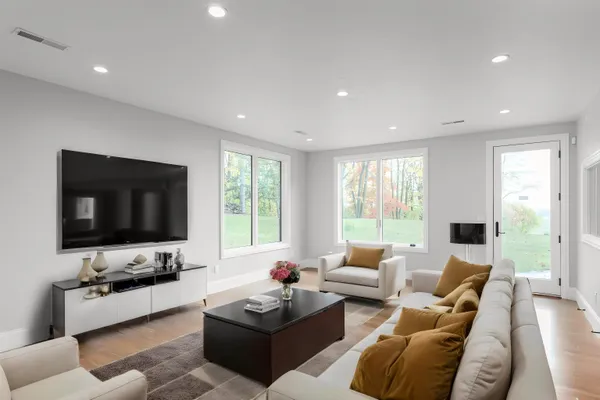 $1,799,900 | 6800 North Purdy Parkway, Appleton, WI 54913