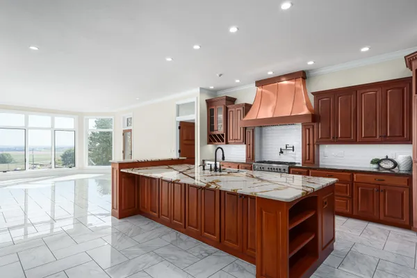 $1,799,900 | 6800 North Purdy Parkway, Appleton, WI 54913