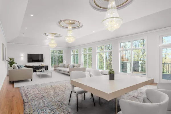 $1,799,900 | 6800 North Purdy Parkway, Appleton, WI 54913