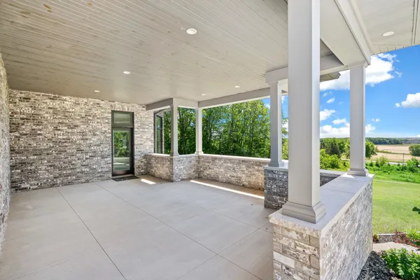 $1,799,900 | 6800 North Purdy Parkway, Appleton, WI 54913