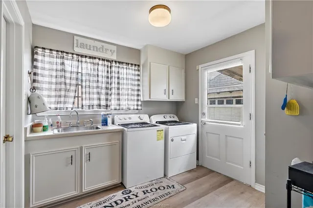 $2,600 | 2508 Memorial Drive, Bryan, TX 77802