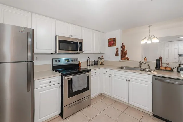 $399,900 | 520 Southeast 5th Avenue, Unit 1202, Fort Lauderdale, FL 33301