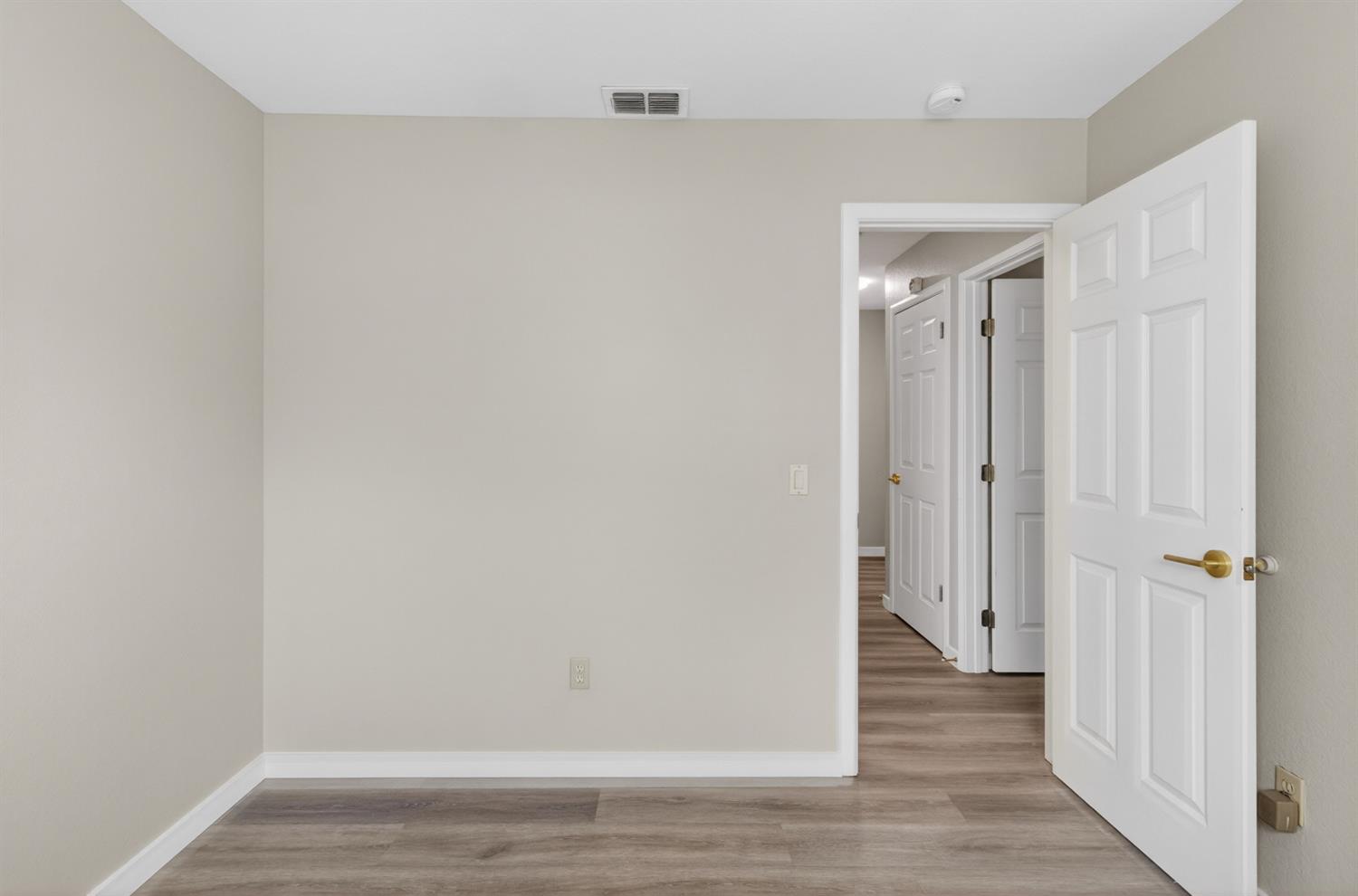 7064 Canevalley Circle Citrus Heights, CA 95621 - Photo 24 of 37