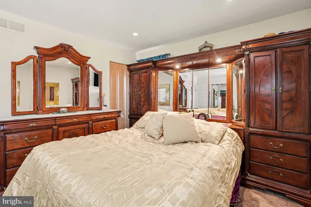 $475,000 | 5 Farwell Court, Nottingham, MD 21236