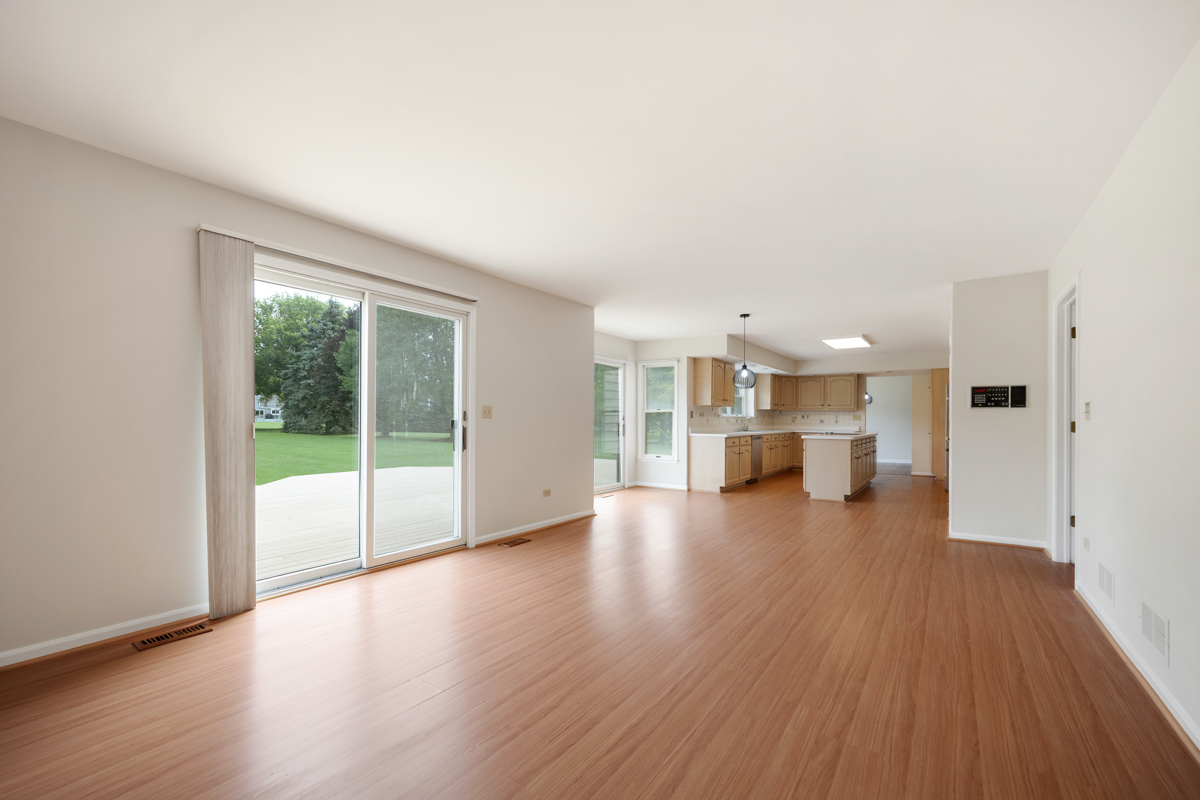 727 Jamestowne Road Sleepy Hollow, IL 60118 - Photo 12 of 26