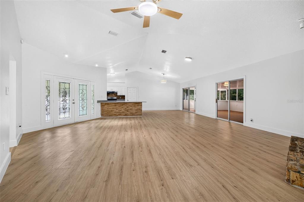 4586 Flambeau Loop Homosassa, FL 34448 - Photo 12 of 80