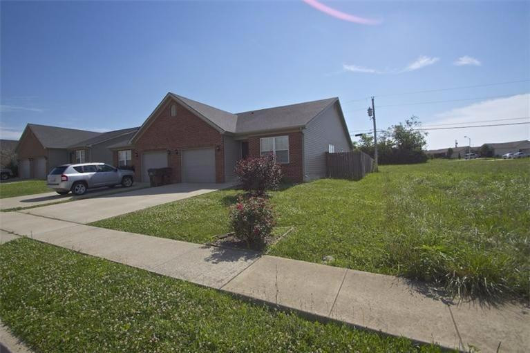 638 Miles Road Nicholasville, KY 40356 - Photo 2 of 37 Photo 3