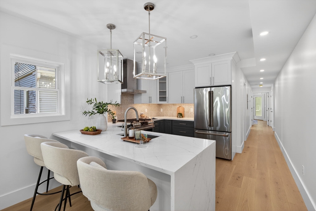 131 Hudson Street, Unit 2 Somerville, MA 02144 - Photo 12 of 32