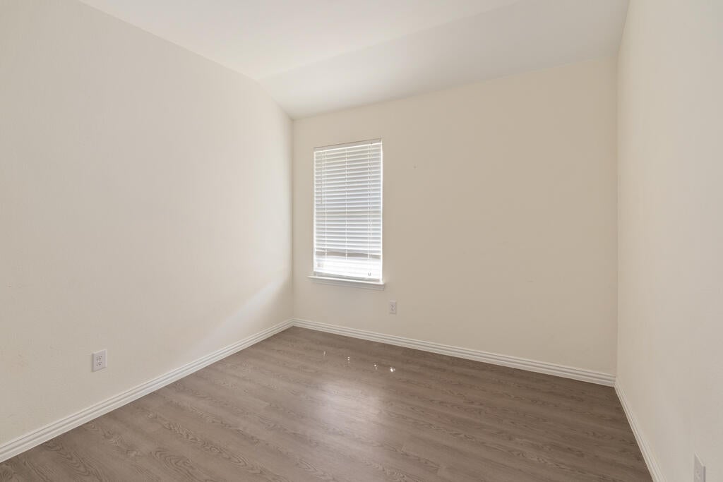 117 Willowbend Loop Mabank, TX 75147 - Photo 17 of 29 Gallery Image 17