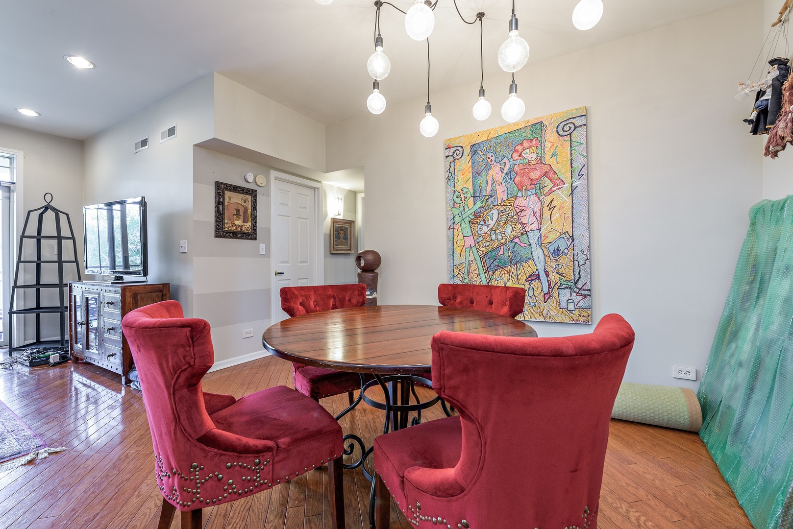 9200 East Prairie Road, Unit 408 Evanston, IL 60203 - Photo 7 of 16 Gallery Image 7