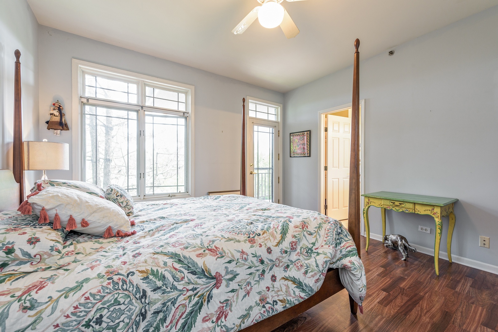 9200 East Prairie Road, Unit 408 Evanston, IL 60203 - Photo 9 of 16 Gallery Image 9