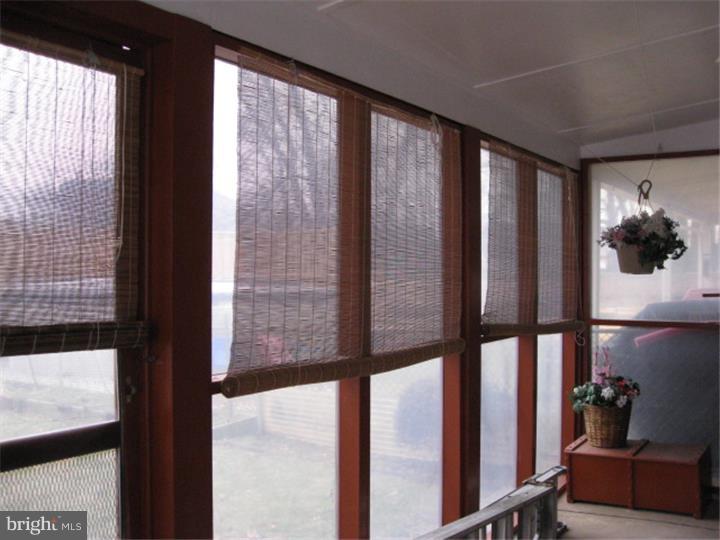 12344 Wyndom Road Philadelphia, PA 19154 - Photo 14 of 24 Enclosed Porch