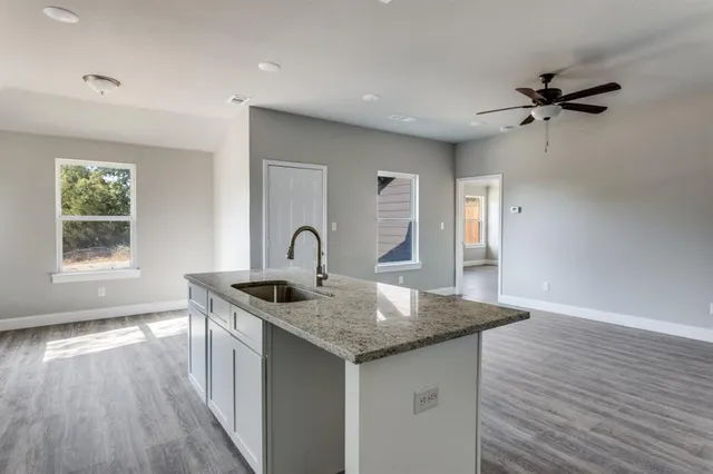 $199,000 | 1523 Jacqueline Lane, Graham, TX 76450