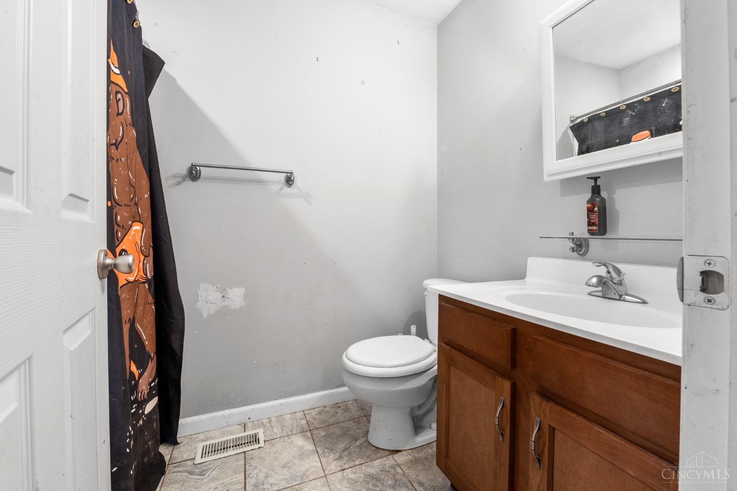38 West Taylor School Road Hamilton, OH 45013 - Photo 10 of 14 Gallery Image 10