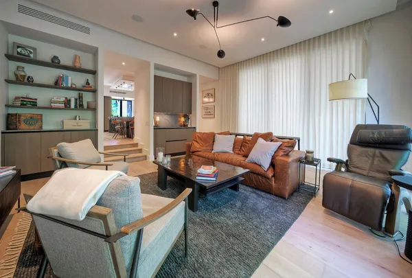 $2,500,000 | 2309 South 4th Street, Austin, TX 78704