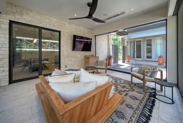 $2,500,000 | 2309 South 4th Street, Austin, TX 78704