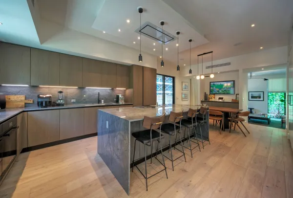 $2,500,000 | 2309 South 4th Street, Austin, TX 78704