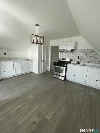 $1,550 | 69 West Liberty Street, Unit 3, Waterbury, CT 06706