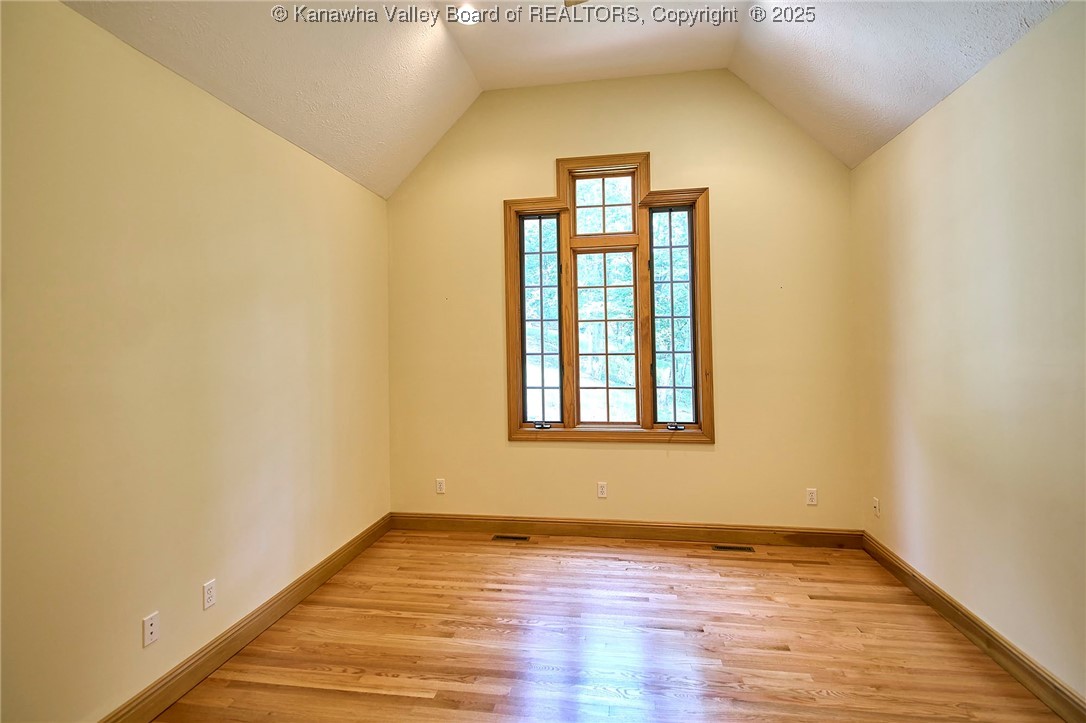 320 Tea Table Road Nitro, WV 25143 - Photo 11 of 50 Gallery Image 11