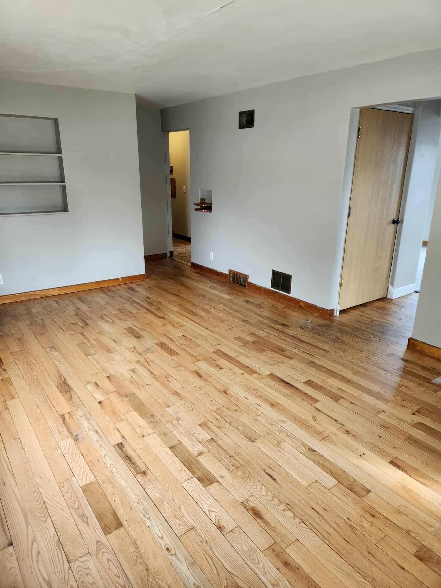 716 West Bell Avenue Appleton, WI 54914 - Photo 4 of 22