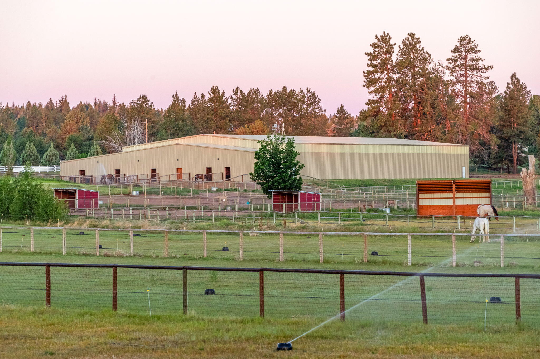 60360 Horse Butte Road Bend, OR 97702 - Photo 37 of 58