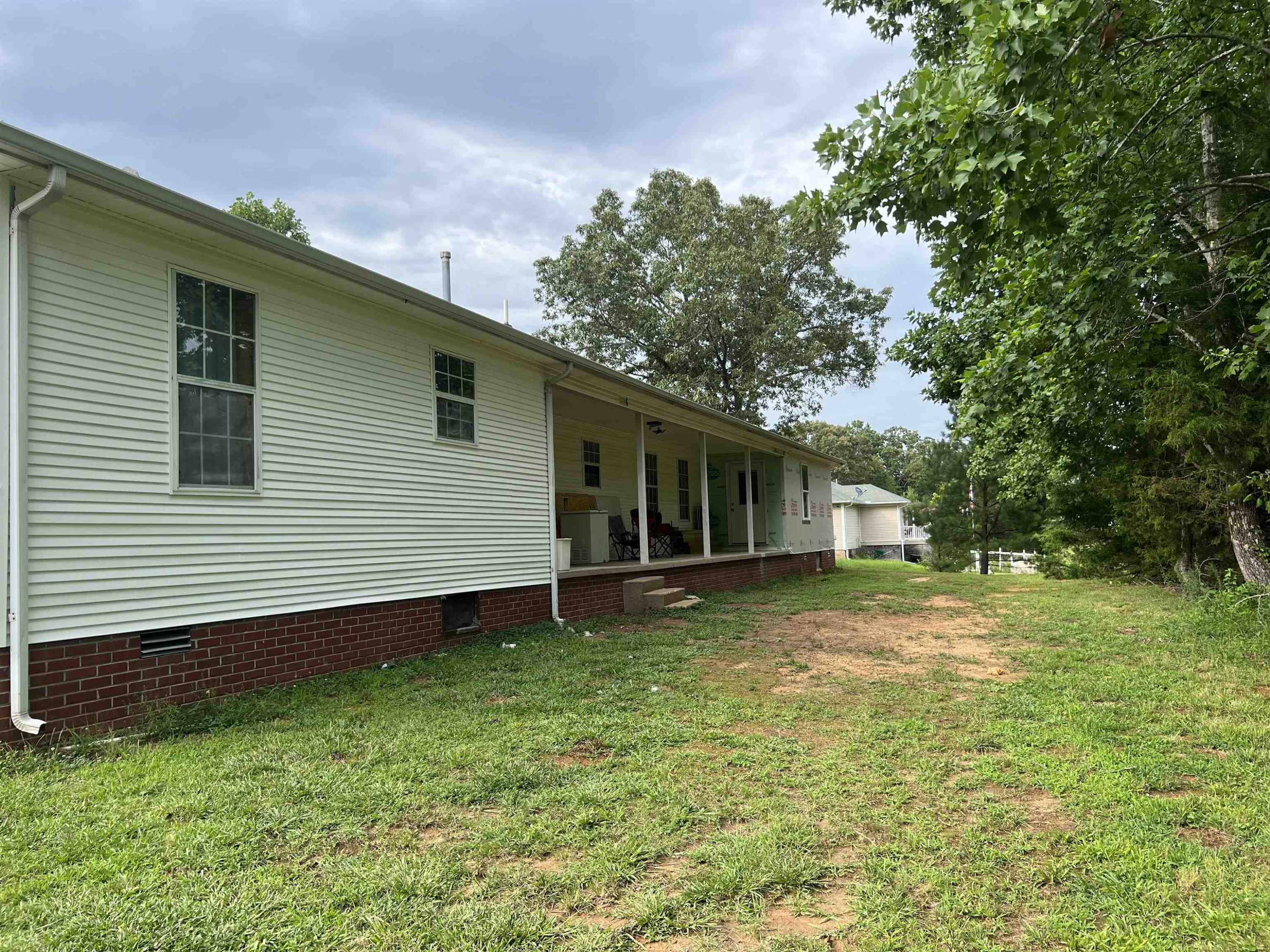 6100 Enville Road Henderson, TN 38340 - Photo 23 of 25 a backyard of a house