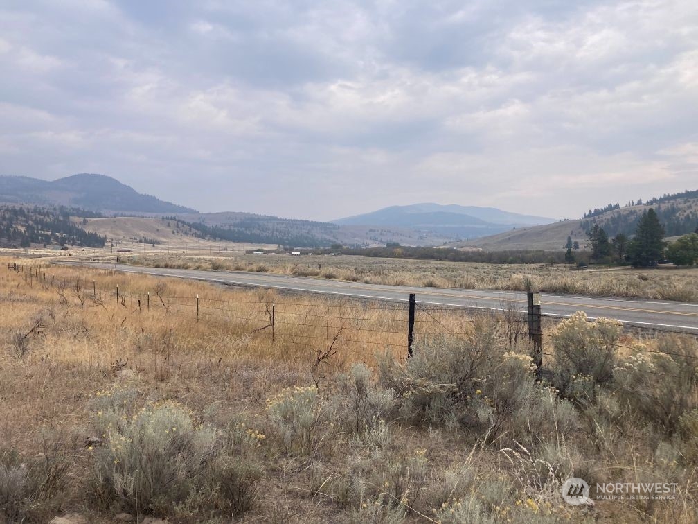 983 State Rte 20 Tonasket, WA 98855 - Photo 3 of 22 Gallery Image 3